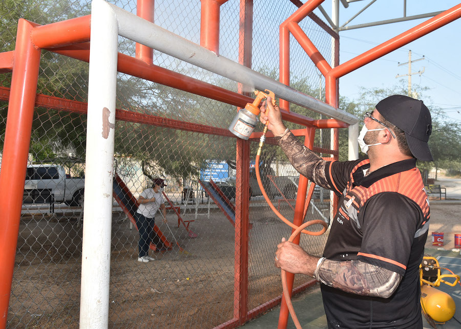 Inician vecinos y servidores públicos municipales transformación de parque de la colonia Palo Verde Inician vecinos y servidores públicos municipales transformación de parque de la colonia Palo Verde