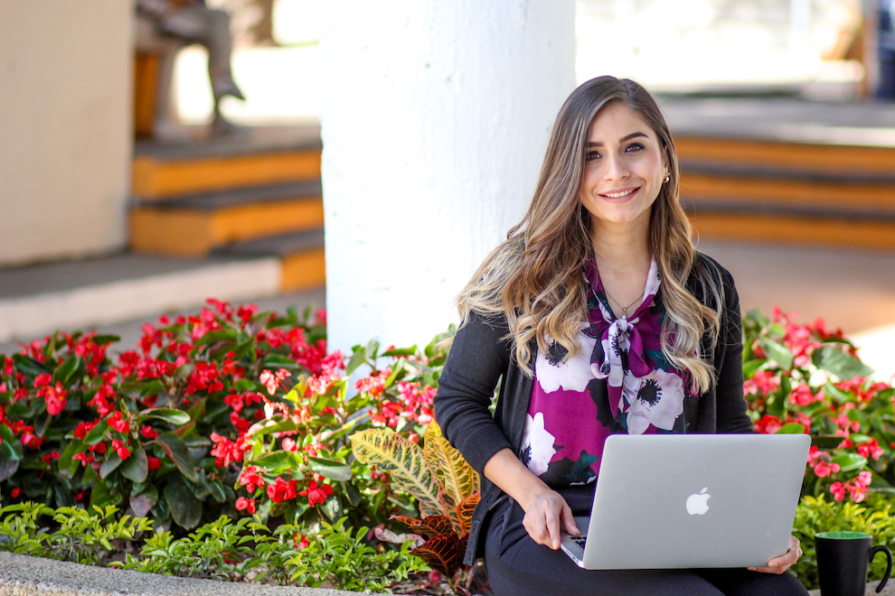 Invita la UES a webinar sobre Comercio Internacional