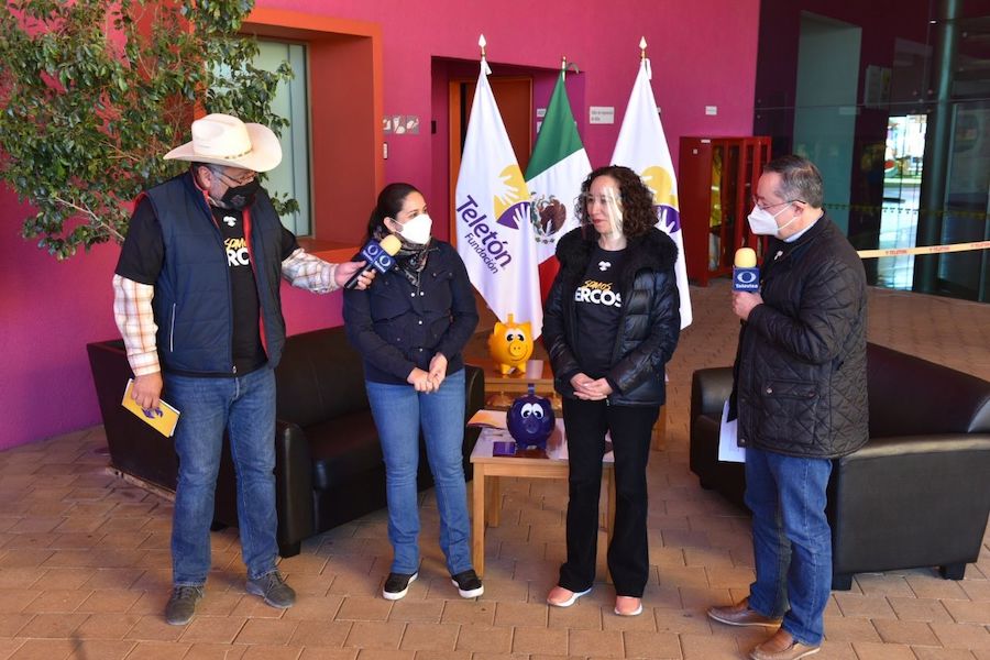 Llama Celida López a apoyar la labor del CRIT Sonora
