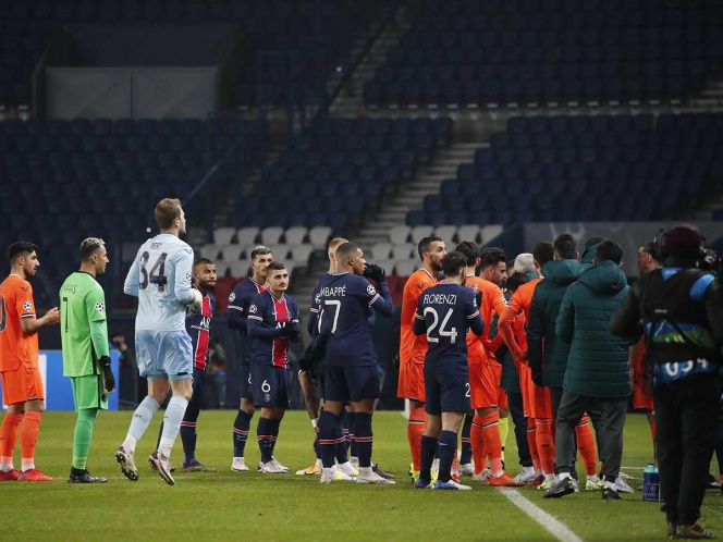 UEFA investiga el incidente racista en París