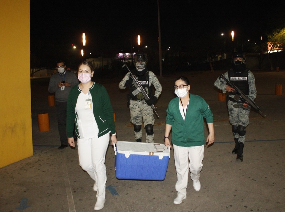 Personal del Imss en Sonora, también empieza a ser vacunado contra el Covid-19