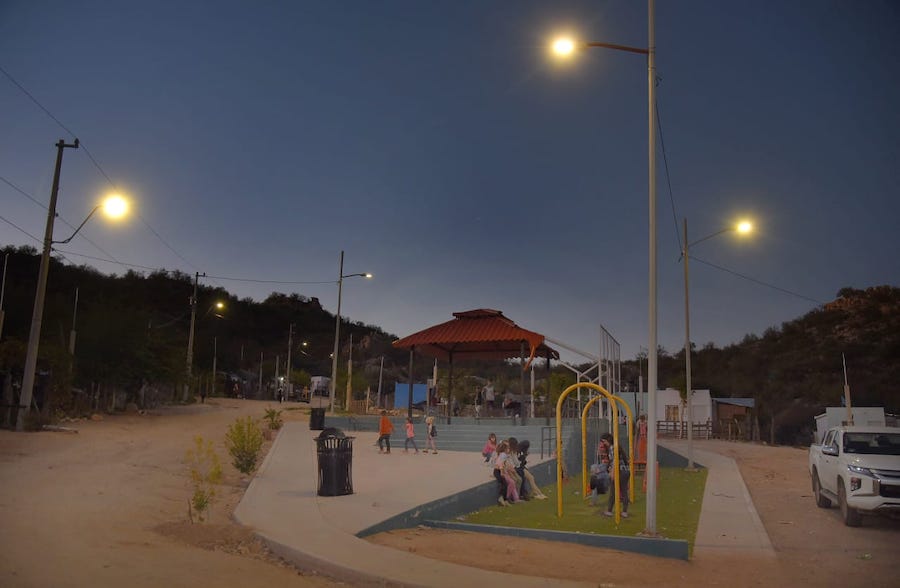 Rescatamos el alumbrado público de Hermosillo con inversión histórica: Celida López Rescatamos el alumbrado público de Hermosillo con inversión histórica: Celida López