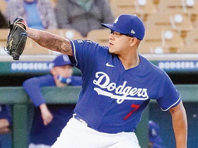 Todo vuelve a empezar para Julio Urías