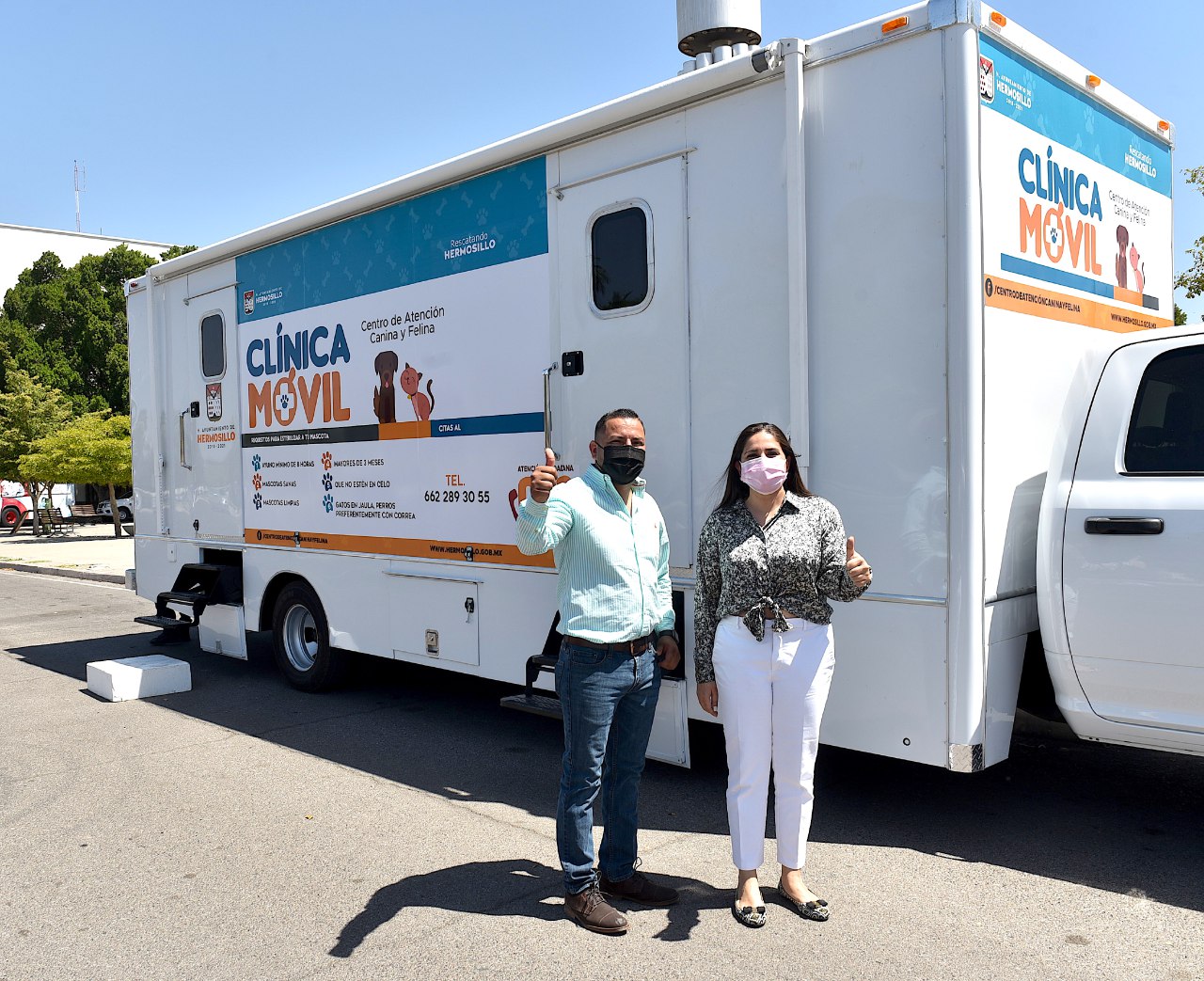 Entrega Celida López clínica móvil al Centro de Atención Canina y Felina (CACF)