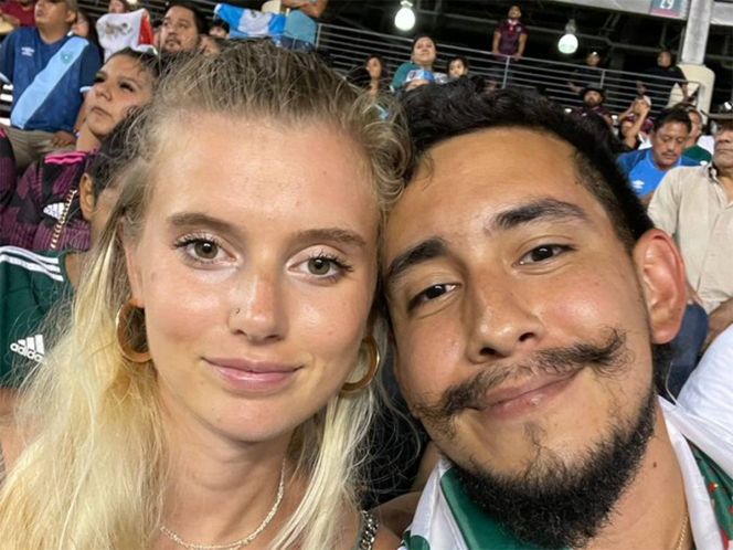 Una pareja se robó el ‘show’ del México-Guatemala