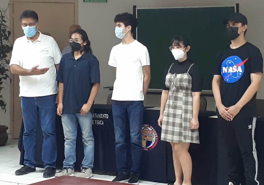 Se integra alumna de Cobach al selectivo estatal de la Olimpiada Sonorense de Física