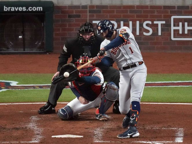 Astros sobreviven al quinto juego de la Serie Mundial
