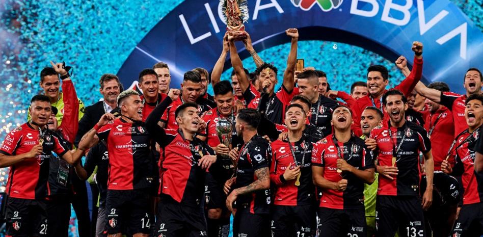 Atlas acaba con la maldición y es campeón