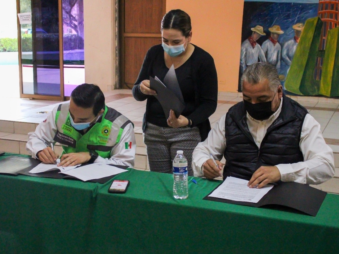 Firman UTH y Protección Civil Estatal convenio de colaboración