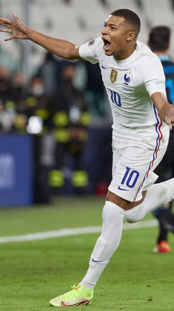 Mbappé, lesionado en los aductores a un mes de recibir al Madrid