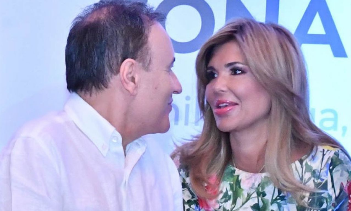 Un «estáte quieto» para Alfonso Durazo, el nombramiento de Claudia Pavlovich en Barcelona Un «estáte quieto» para Alfonso Durazo, el nombramiento de Claudia Pavlovich en Barcelona