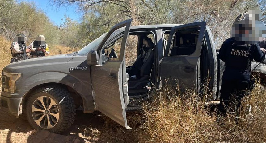 Aseguran Sedena y Policía Estatal armas de fuego y persona en Pitiquito