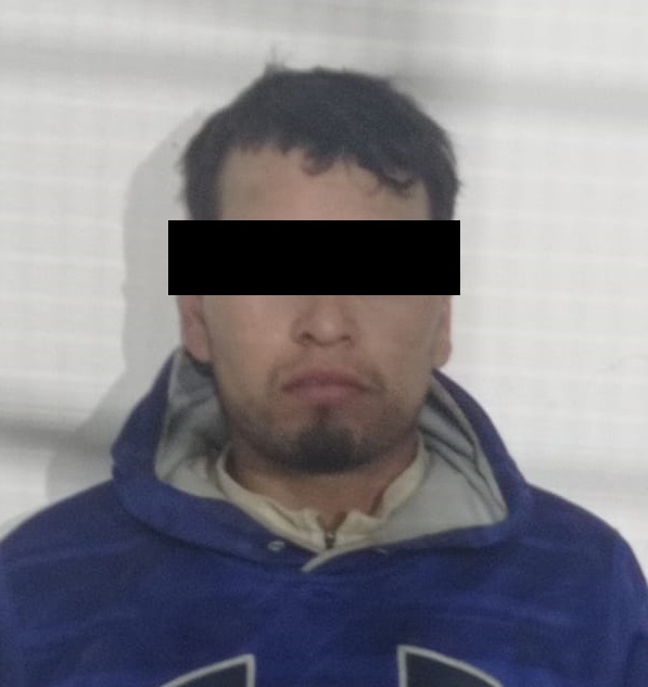 Captura Policía Estatal a dos personas y asegura arma de fuego en Cajeme