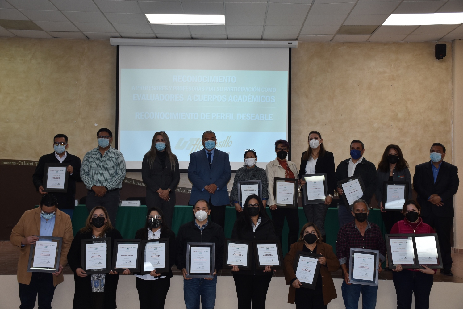 Reconoce UTH a docentes con Perfil Deseable Prodep