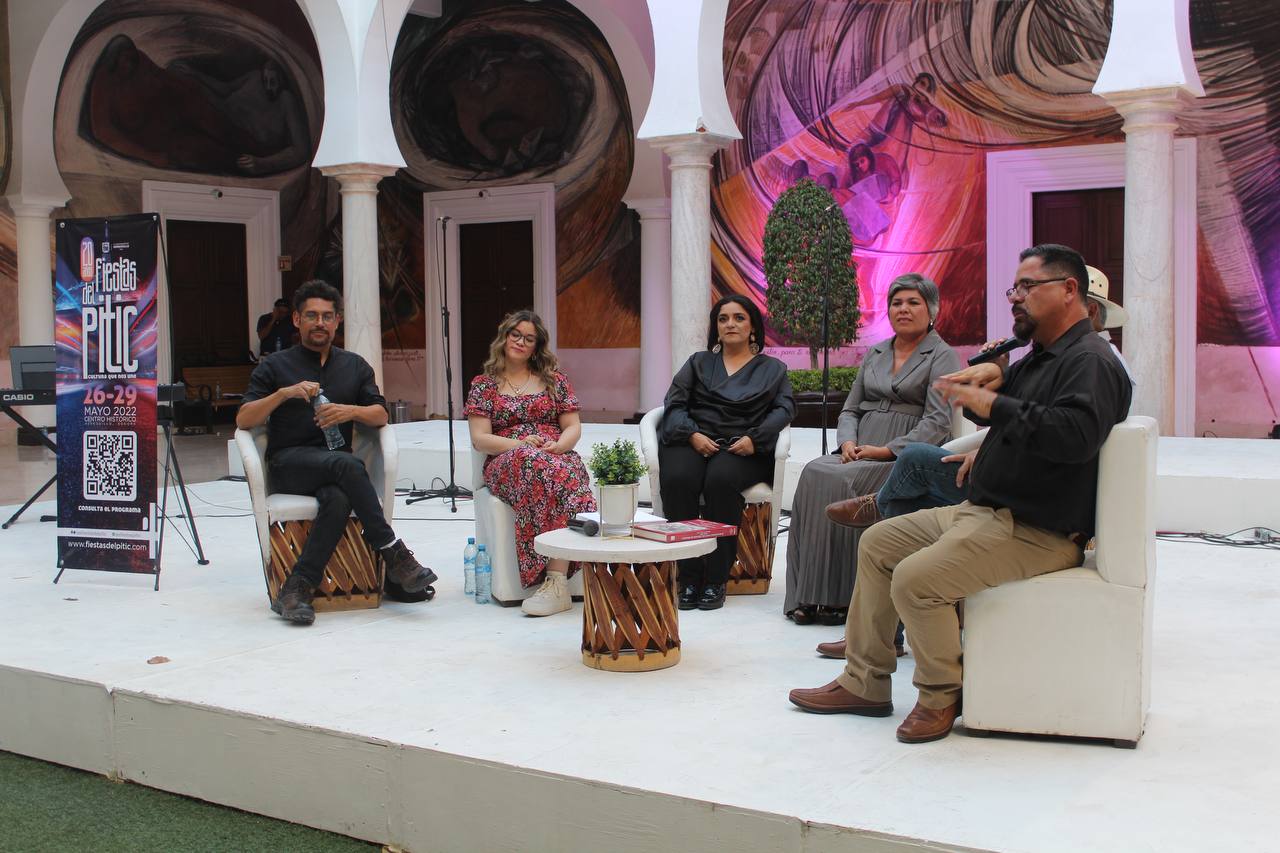 Comparten en conversatorio vivencias sobre los 20 años de Fiestas del Pitic Comparten en conversatorio vivencias sobre los 20 años de Fiestas del Pitic