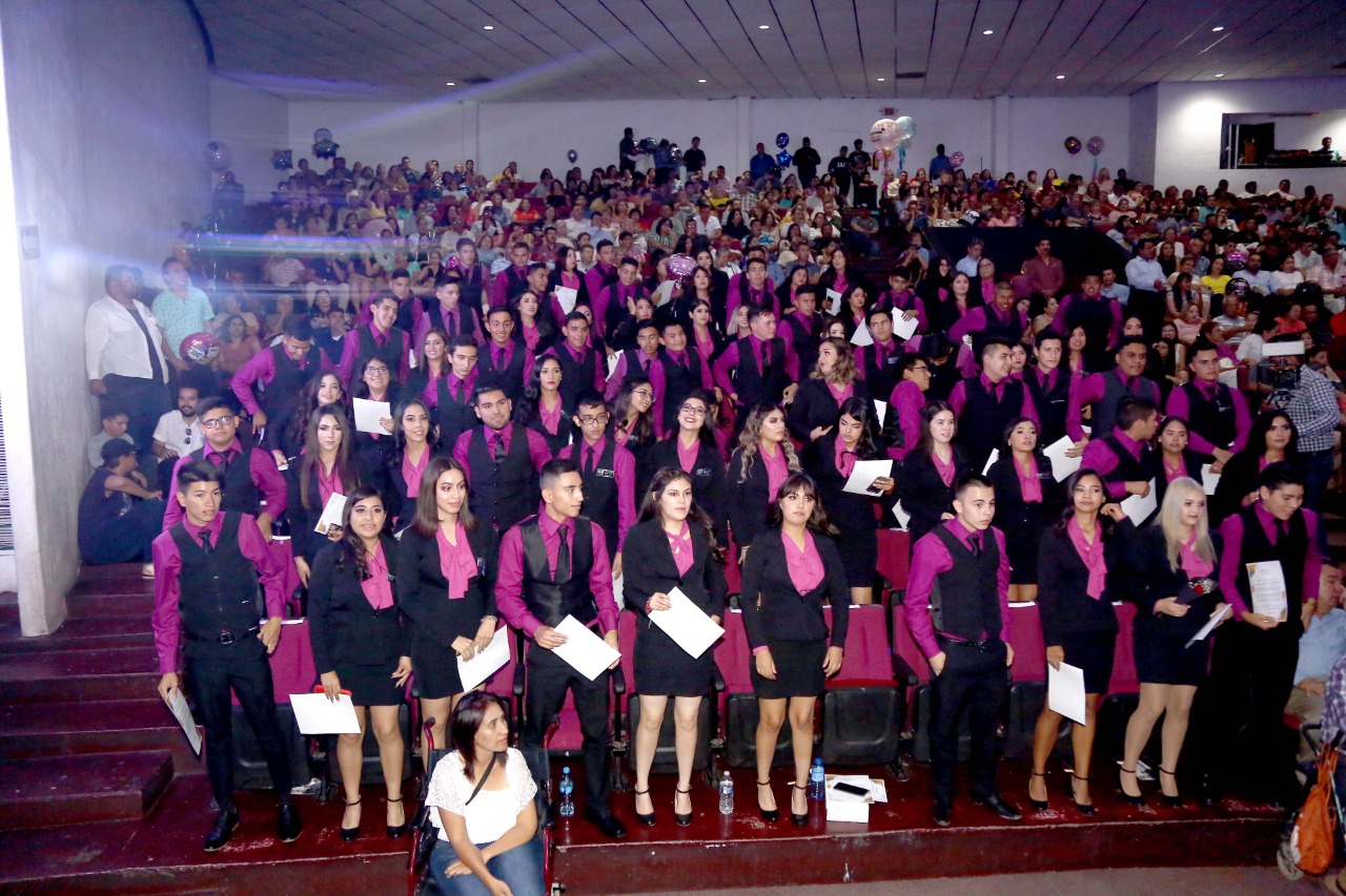 Graduaciones escolares deberán realizarse con todas las medidas preventivas: SEC Graduaciones escolares deberán realizarse con todas las medidas preventivas: SEC