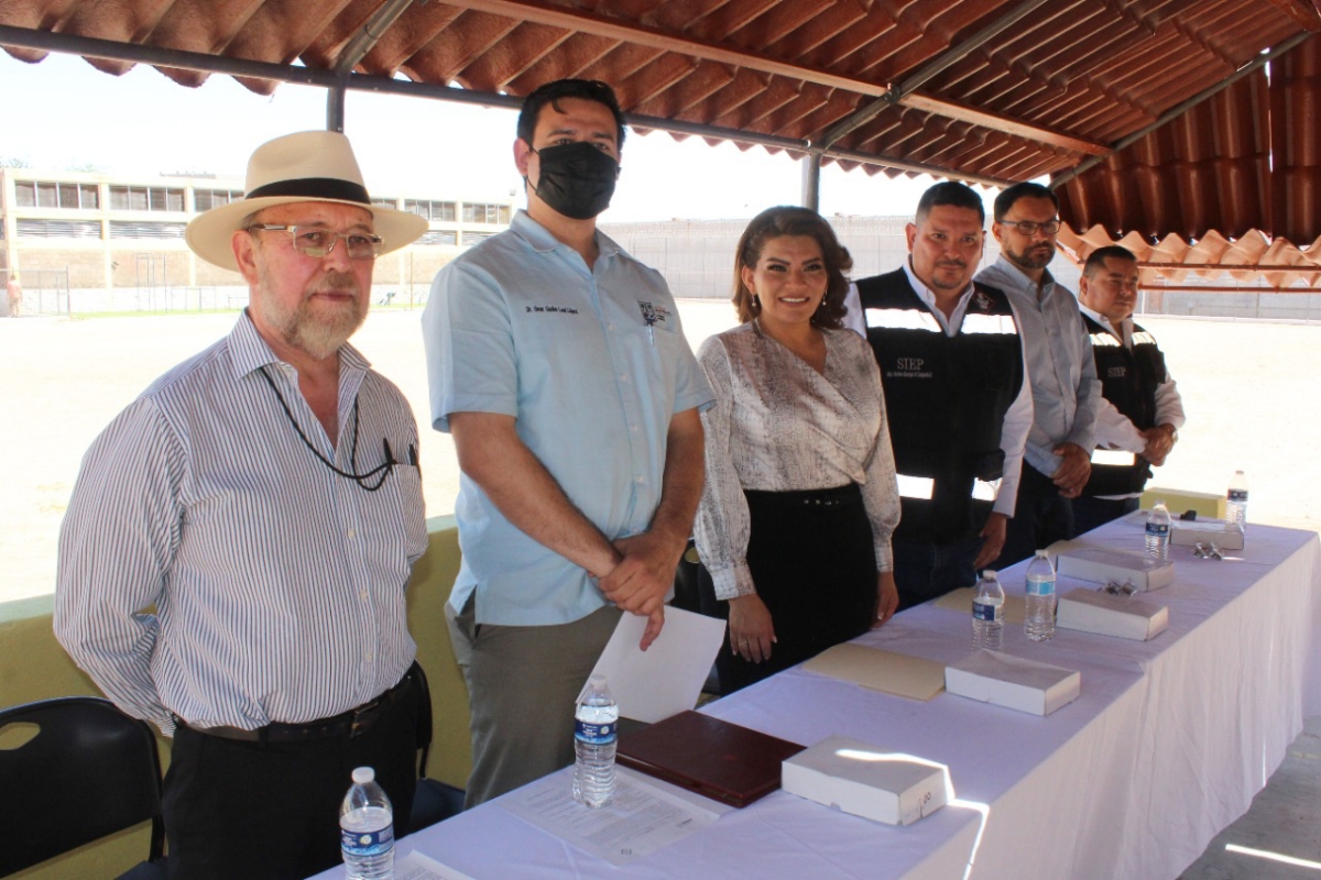 Inicia la Secretaría de Salud jornada de atención a la salud visual en Ceresos
