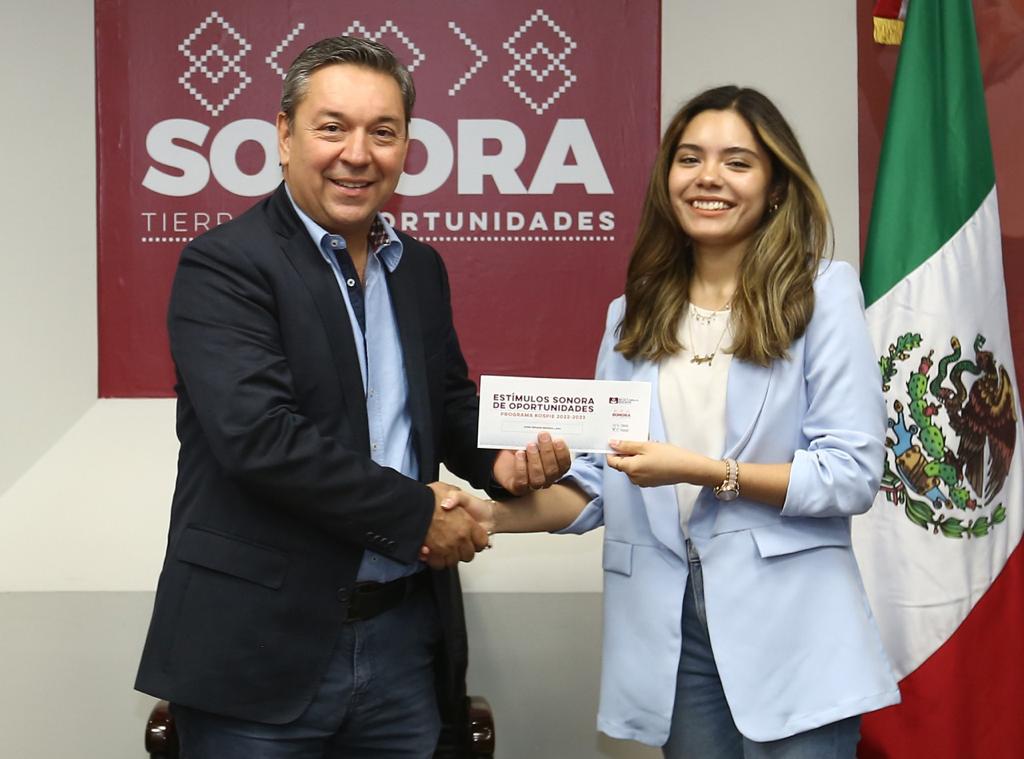 Internacionalización de las y los estudiantes es una inversión para el desarrollo económico de Sonora: Aarón Grageda