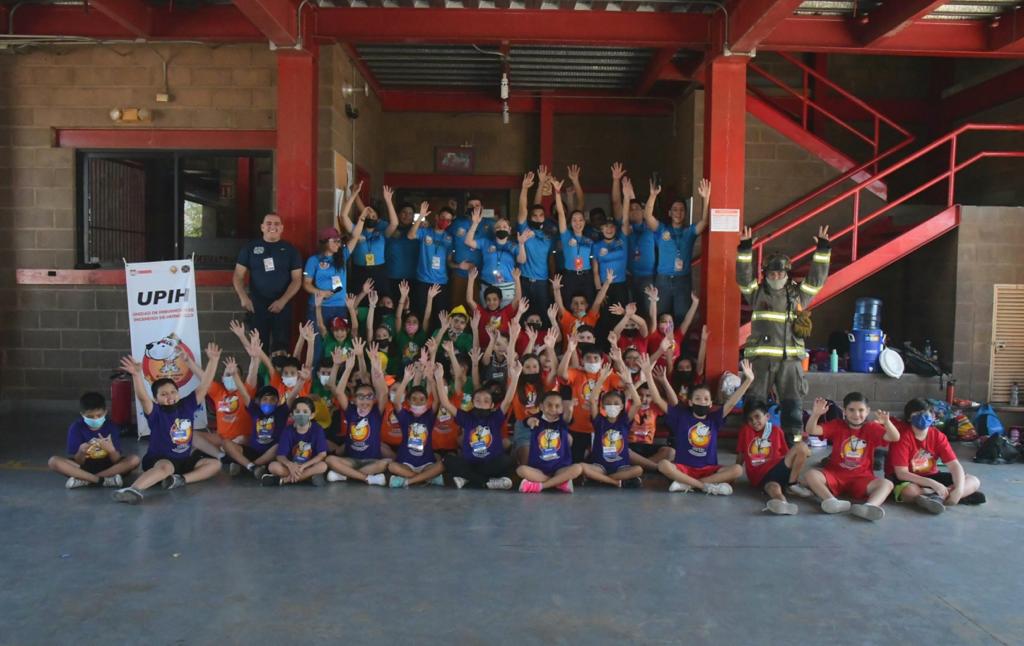 Niñas y niños aprenden cómo evitar accidentes en el hogar