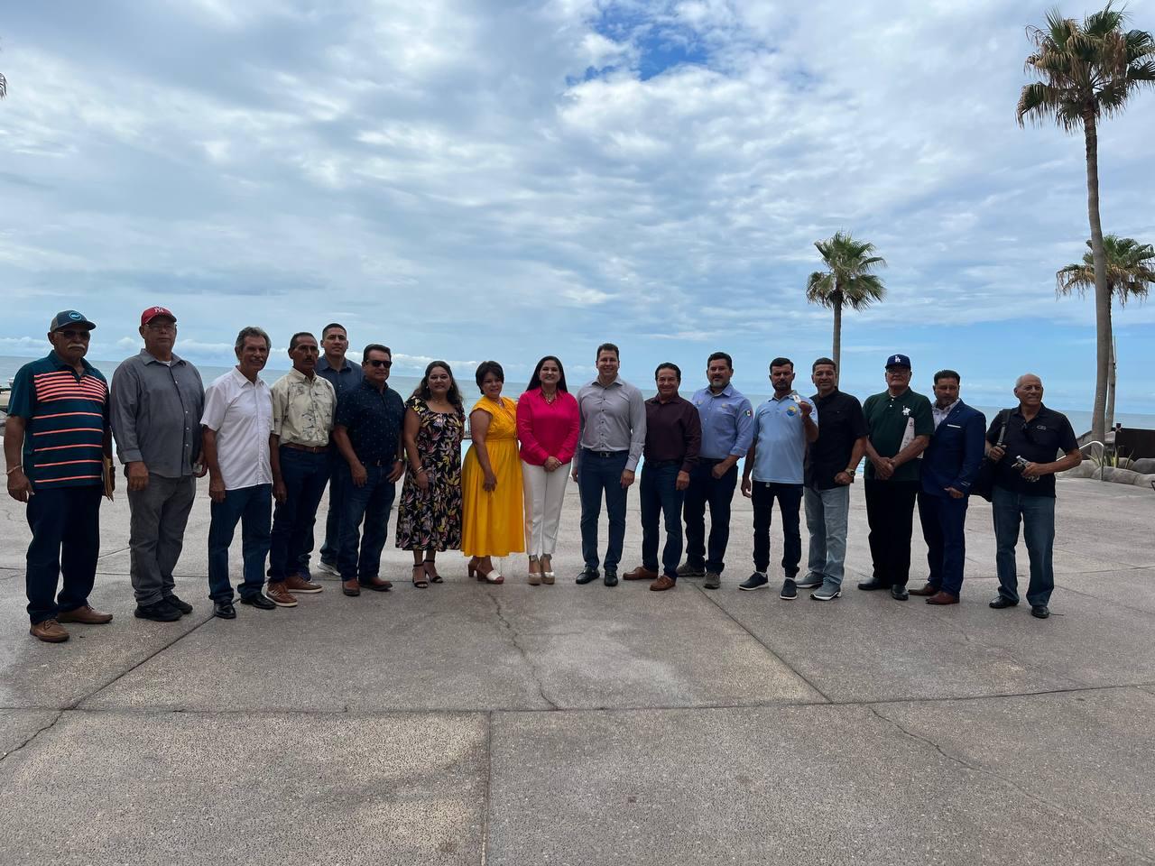 Certifican a Red de Turismo de Naturaleza con credenciales de guía turístico