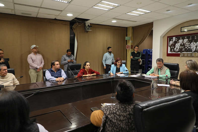 Acuerdan reabrir edificio del Poder Legislativo