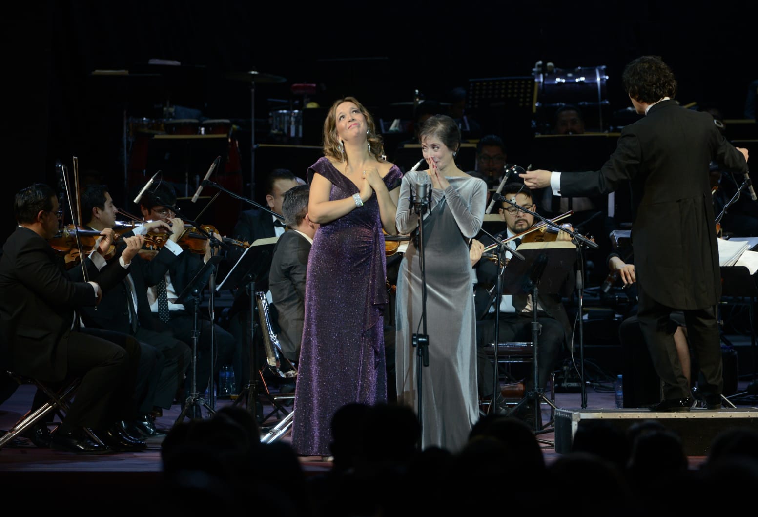 Concluye Festival Alfonso Ortiz Tirado con gran noche de gala y reconocimiento a la soprano Lourdes Ambriz