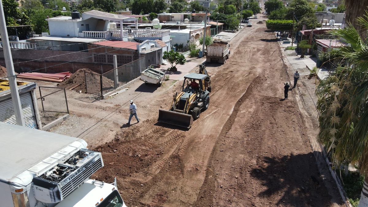 Avanza Ayuntamiento de Guaymas obra pavimentación en San Vicente Avanza Ayuntamiento de Guaymas obra pavimentación en San Vicente
