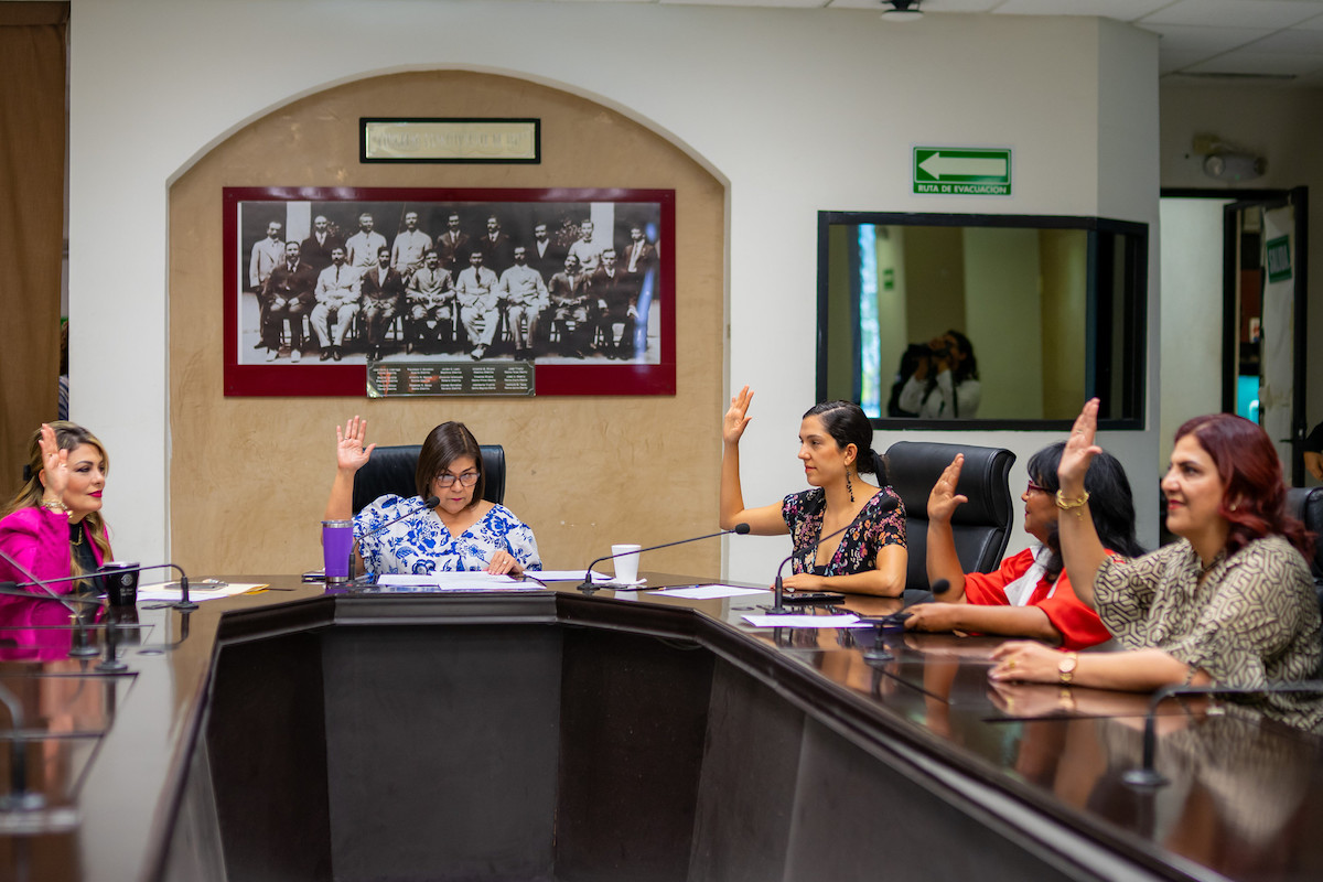 Aprueban proyecto de convocatoria para la entrega de presea del poderío de las mujeres Aprueban proyecto de convocatoria para la entrega de presea del poderío de las mujeres