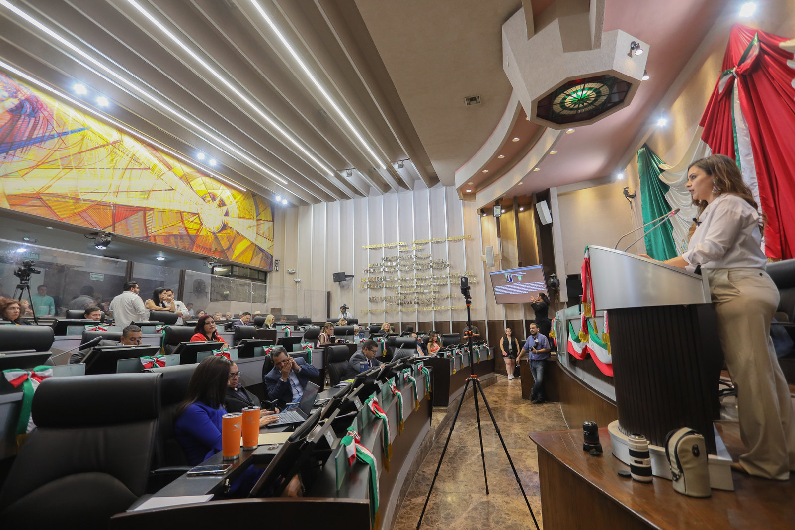 Respalda Congreso del Estado a titular del Poder Ejecutivo para que municipios reciban la tarifa 1F Respalda Congreso del Estado a titular del Poder Ejecutivo para que municipios reciban la tarifa 1F