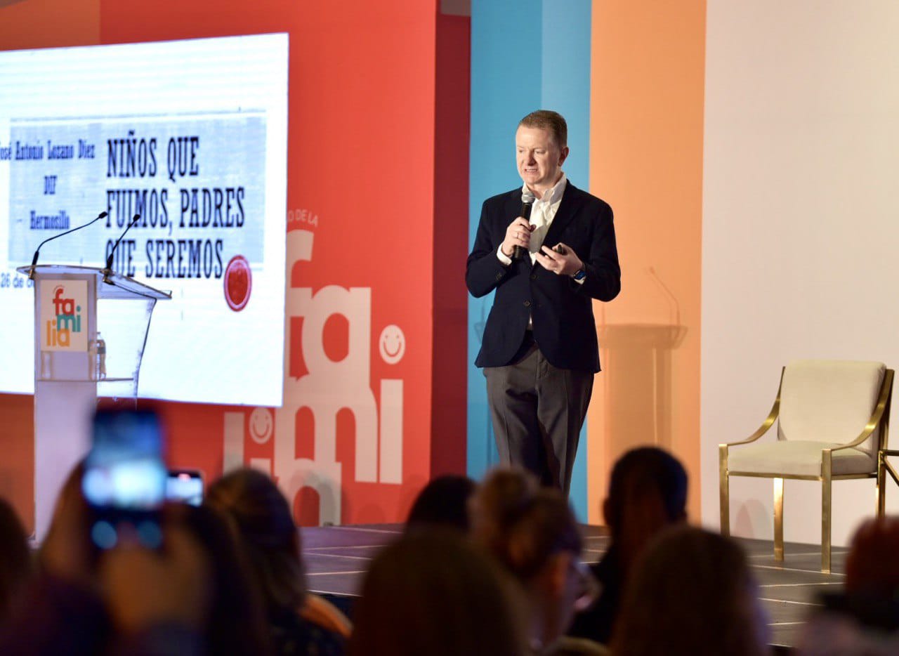 Destaca Jorge Lozano Diez reflexiones para fortalecer la educación de los hijos