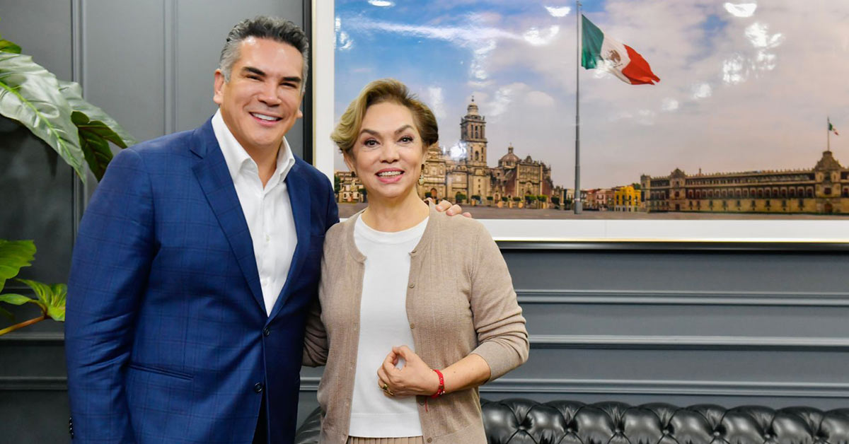 Alejandro Moreno da bienvenida al PRI a Senadora Cecilia Sánchez García Alejandro Moreno da bienvenida al PRI a Senadora Cecilia Sánchez García