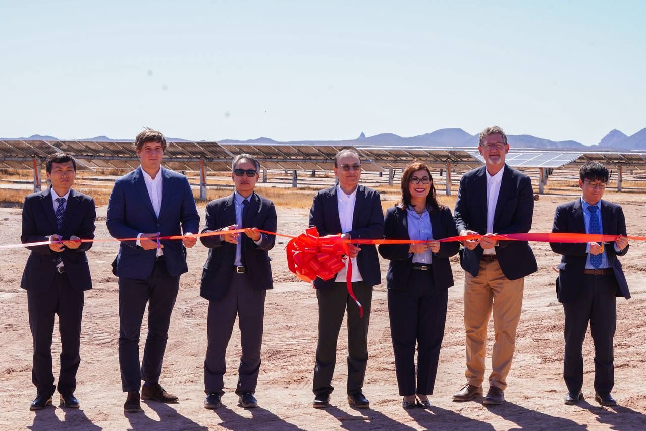 Inaugura Gobernador Durazo Parque Solar Tastiota de 137.5 mdd