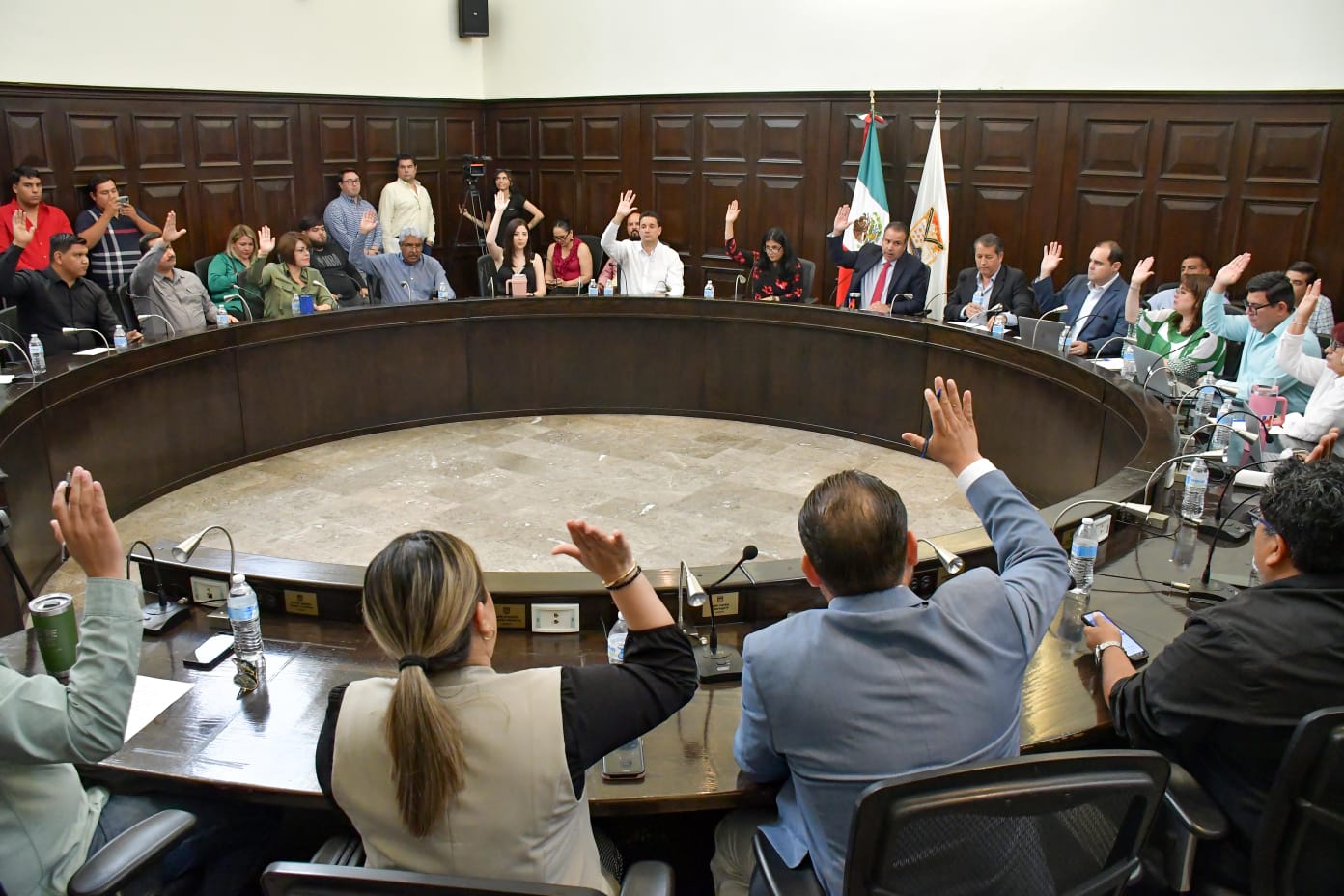 Avanza regularización de desarrollos campestres propuesto por Toño Astiazarán Avanza regularización de desarrollos campestres propuesto por Toño Astiazarán