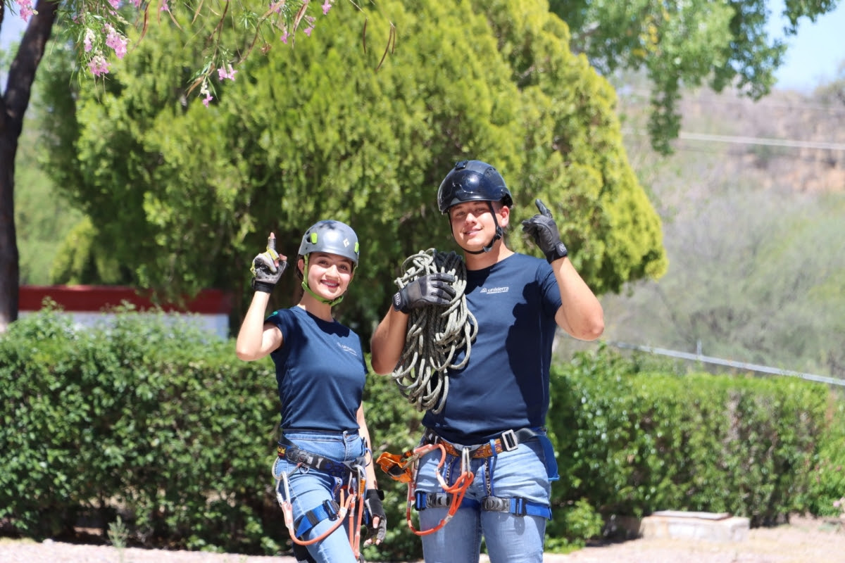 Contribuye Unisierra al fortalecimiento del turismo en la región serrana de Sonora