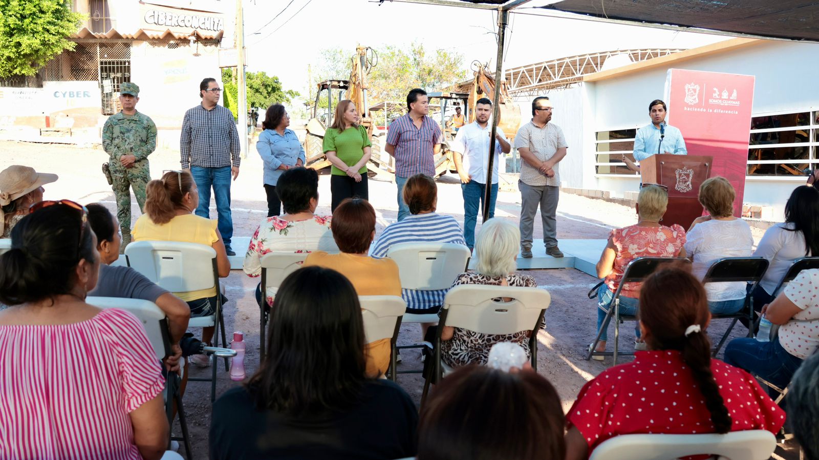 Inicia Ayuntamiento de Guaymas obra de pavimentación en Rastro