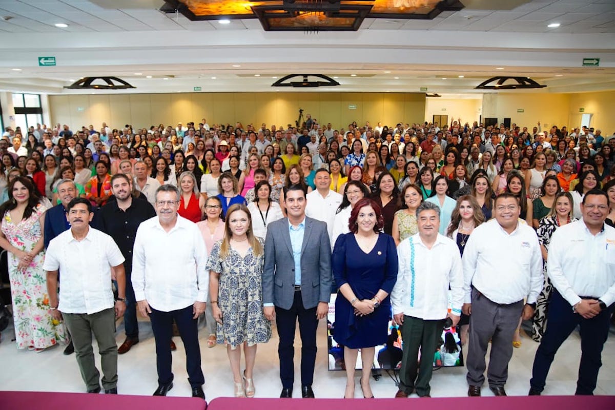 Capacita SEC a jefes de sector y supervisores de educación básica para el arranque del ciclo escolar