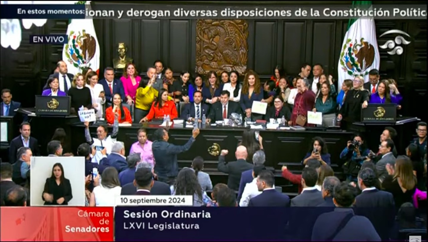 Aprueba Senado reforma constitucional al poder judicial con voto de Yunes