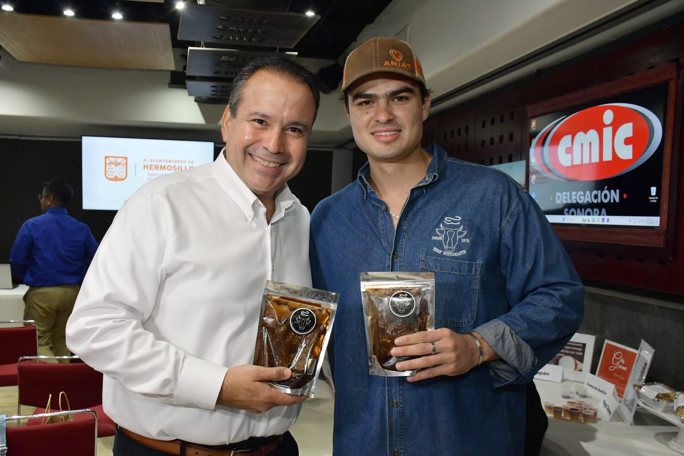 Celebra Toño Astiazarán récord de participación en “Hermosillo Conecta Comercial” Celebra Toño Astiazarán récord de participación en “Hermosillo Conecta Comercial”