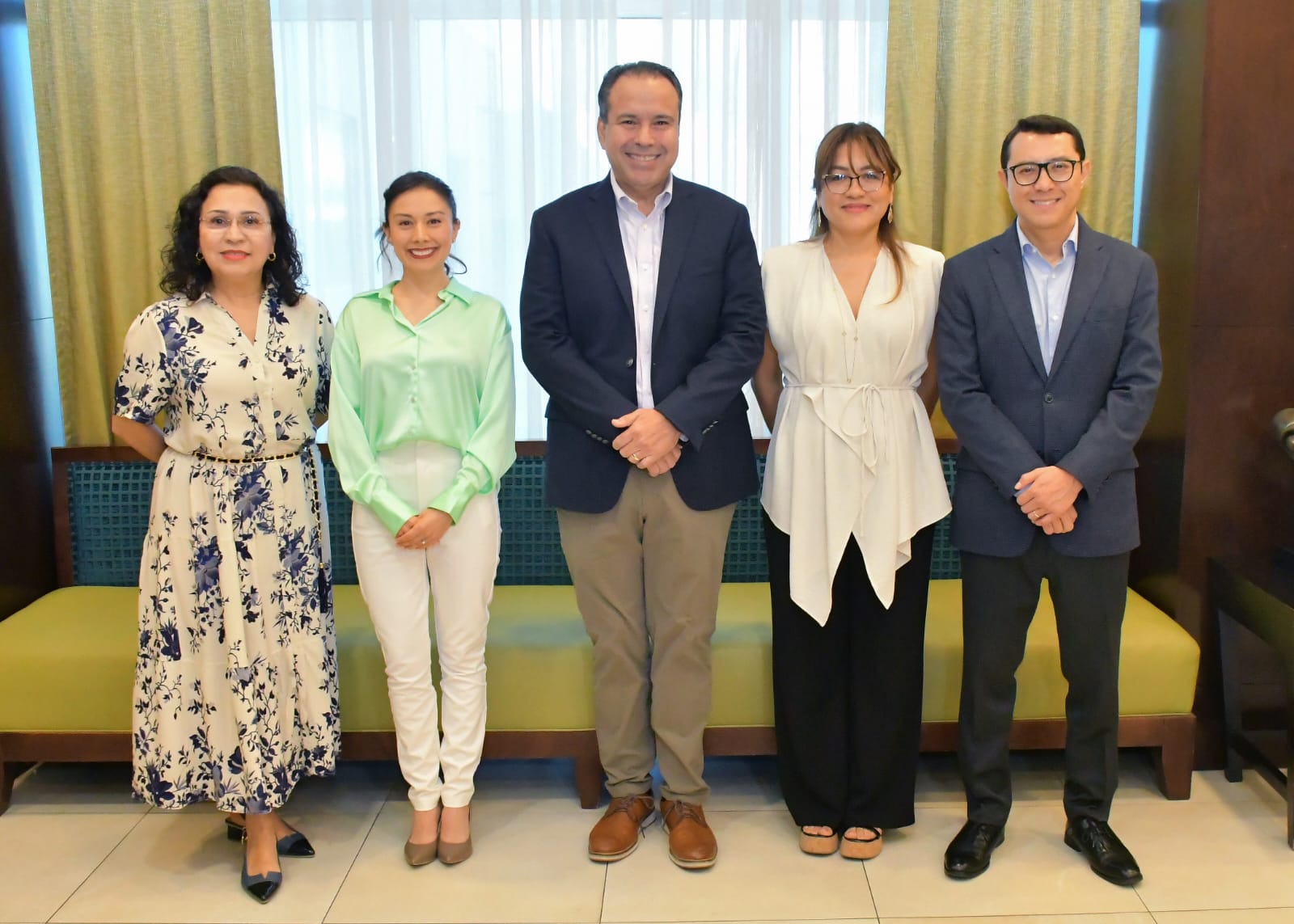 Impulsa Toño Astiazarán «Escudo Solar» para la construcción de vivienda sustentable en Hermosillo