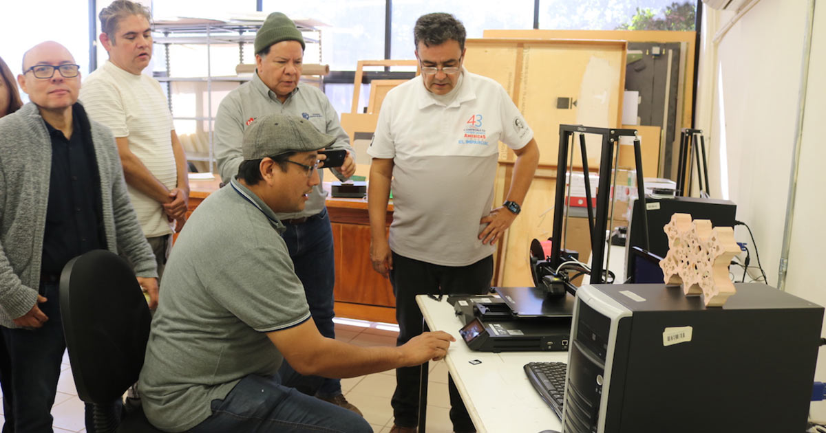 Docentes de Itesca se mantienen a la vanguardia en creación de diseños 3D Docentes de Itesca se mantienen a la vanguardia en creación de diseños 3D