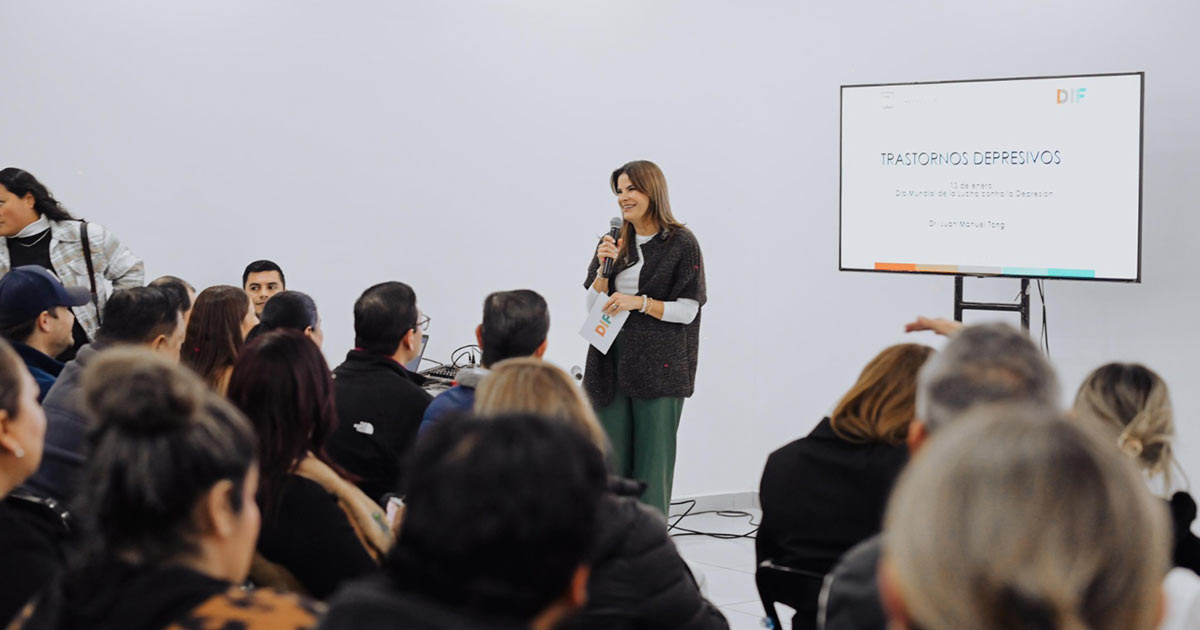 Promueve Patty Ruibal la atención de la salud mental en familias hermosillenses