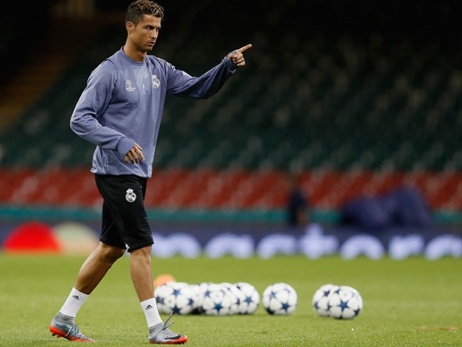 Fiscalía acusa a Cristiano de evadir 14.7 millones de euros