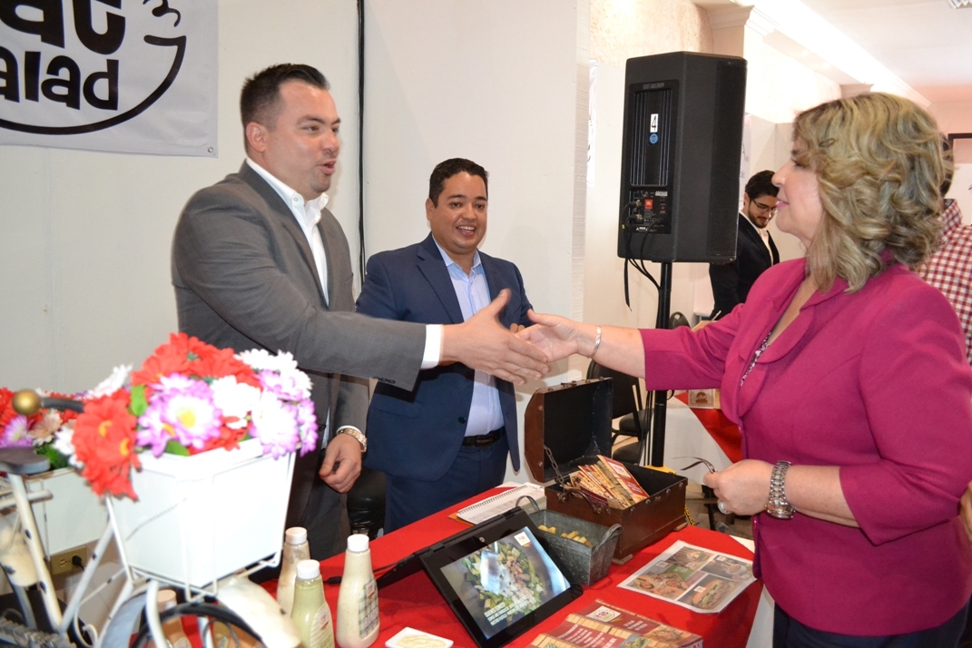 Rinde buenos resultados primera expo franquicias en Caborca