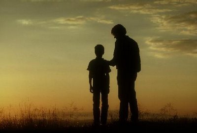 Todo hijo es padre de la muerte de su padre