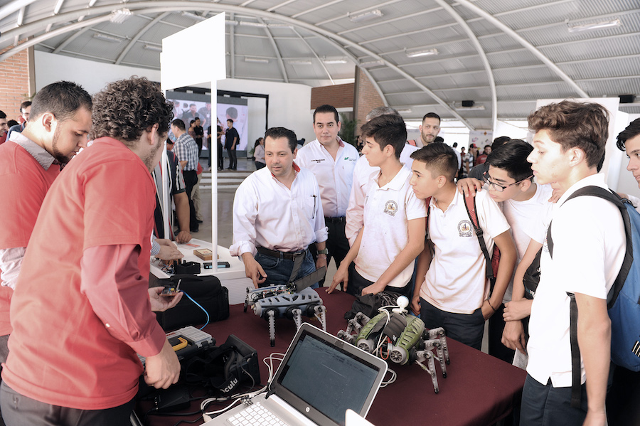 Inaugura Secretario de Educación Feria Estatal del Ingenio y la Innovación