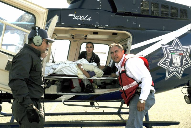Traslada Secretaría de Salud a menor accidentado