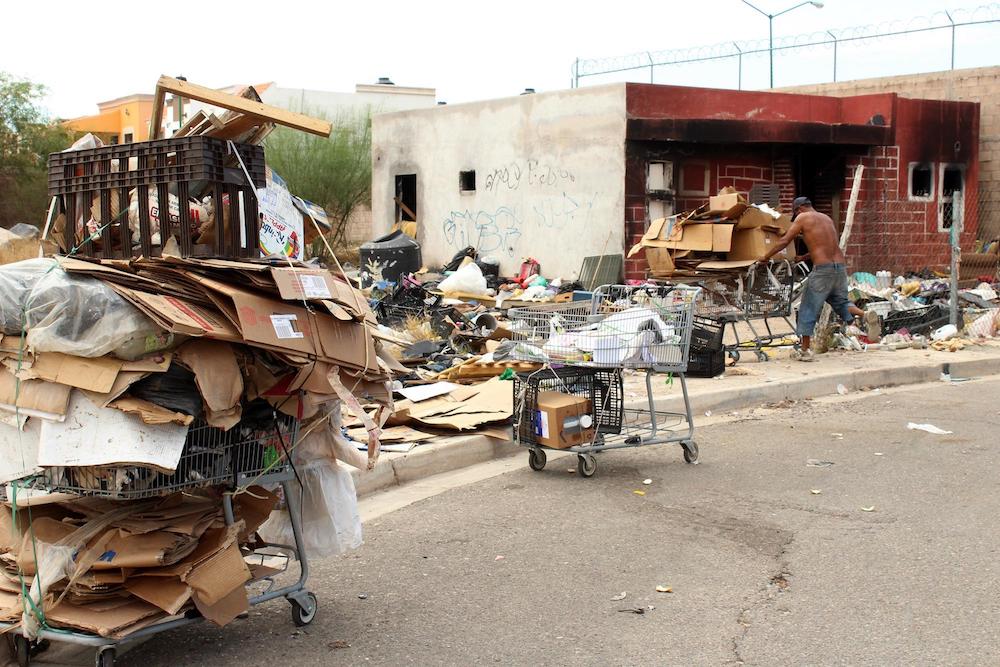 Recupera la UMPC más espacios con riesgo de incendios por acumulación de basura