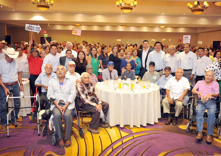 Celebra DIF Sonora Foro Conmemorativo del Adulto Mayor