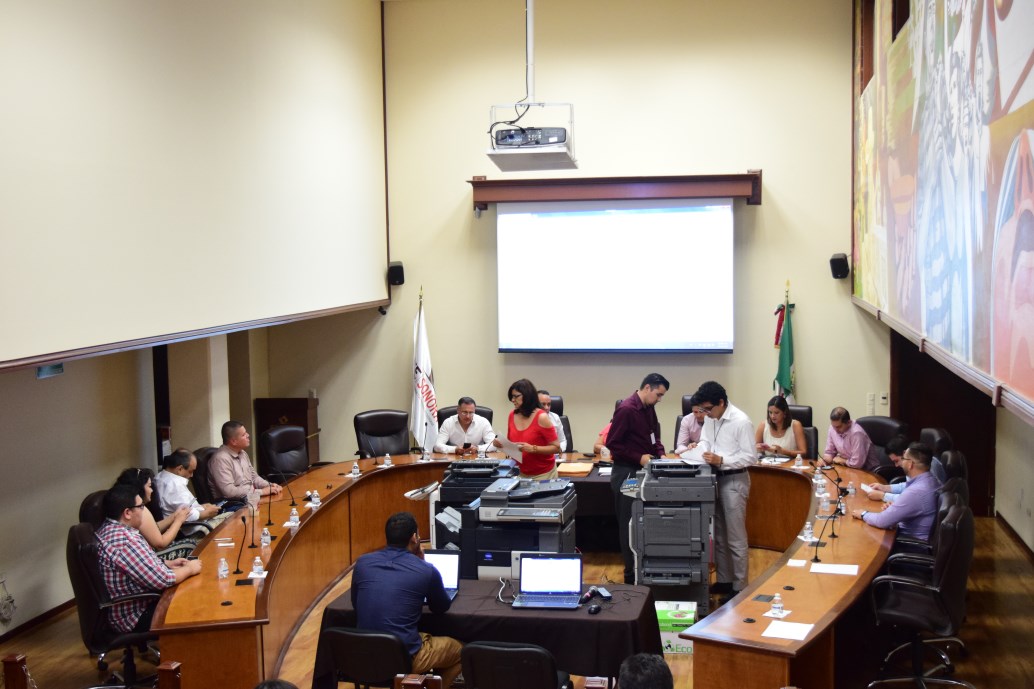 Transmiten en vivo generación de exámenes que realizarán aspirantes a Consejeros Municipales y Distritales Electorales