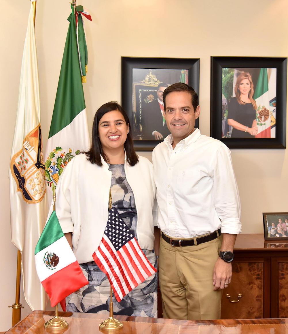 Maloro Acosta estrecha lazos de buena vecindad con Cónsul de Estados Unidos Maloro Acosta estrecha lazos de buena vecindad con Cónsul de Estados Unidos